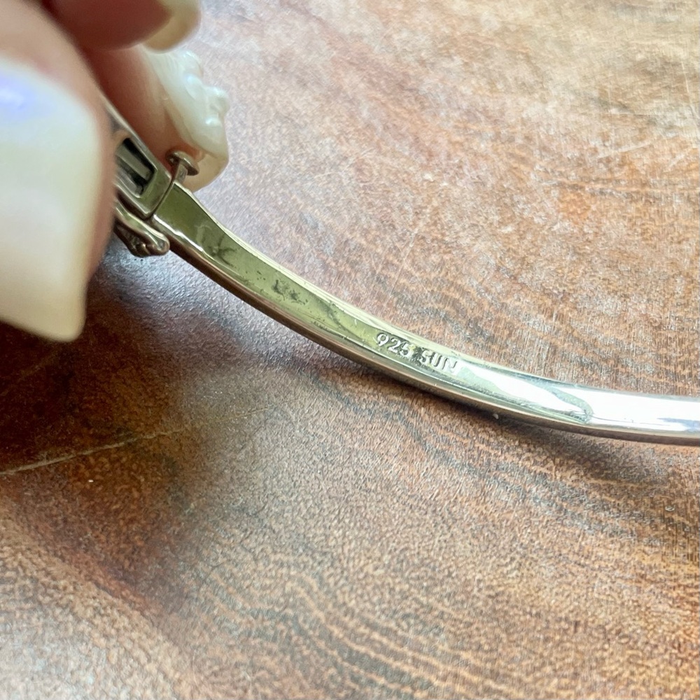 Macy's Silver Knot Bracelet with Diamond Accents - Picture 5 of 7